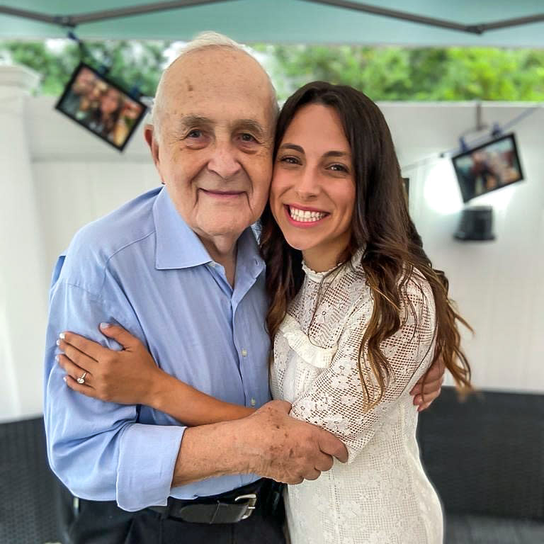 Rachel Kastner with her grandfather Karl Shapiro. (Courtesy Rachel Kastner)