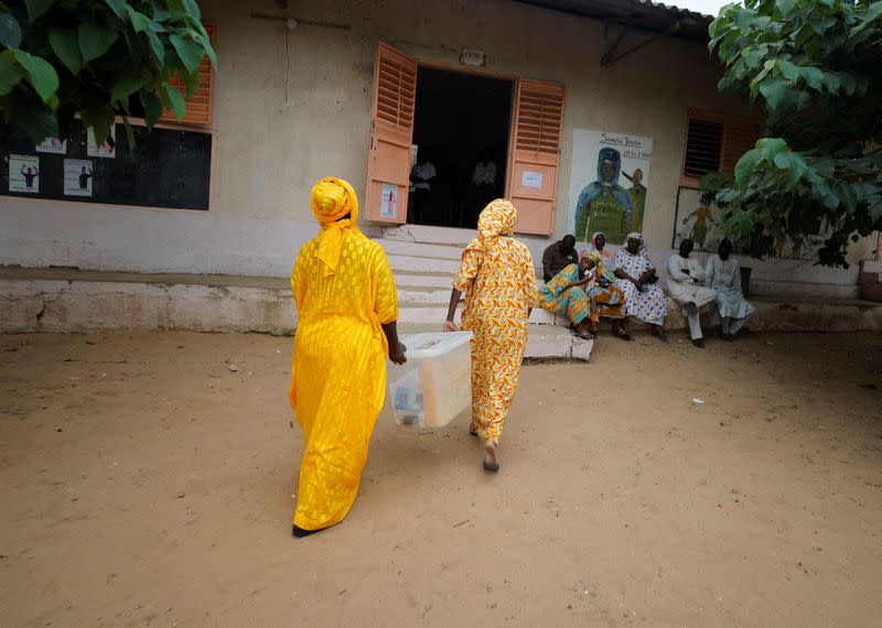 Senegal holds legislative election