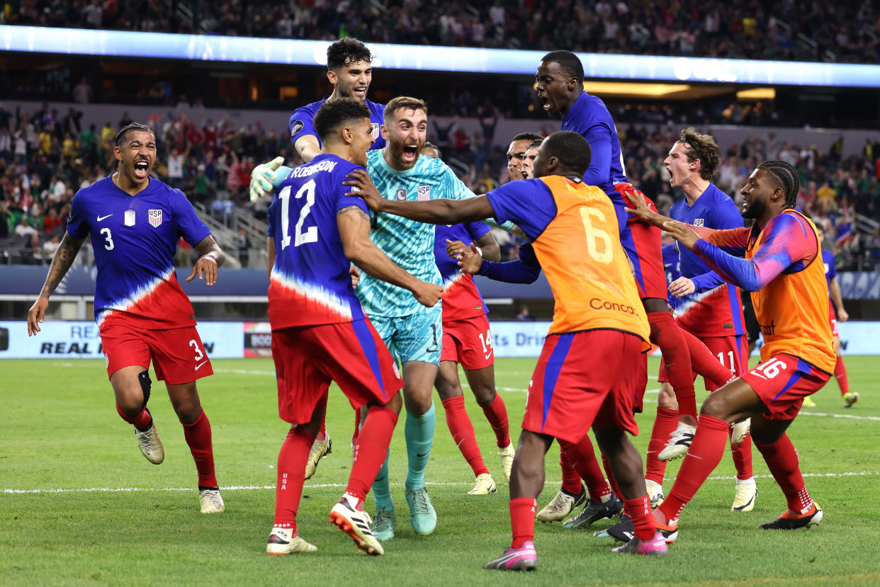 ARLINGTON, TEXAS - MARCH 21: United States players celebrate a last minute goal in second half stoppage time against Jamaica during the Concacaf Nations League semifinal match at AT&T Stadium on March 21, 2024 in Arlington, Texas.  (Photo by John Dorton/ISI Photos/USSF/Getty Images for USSF)