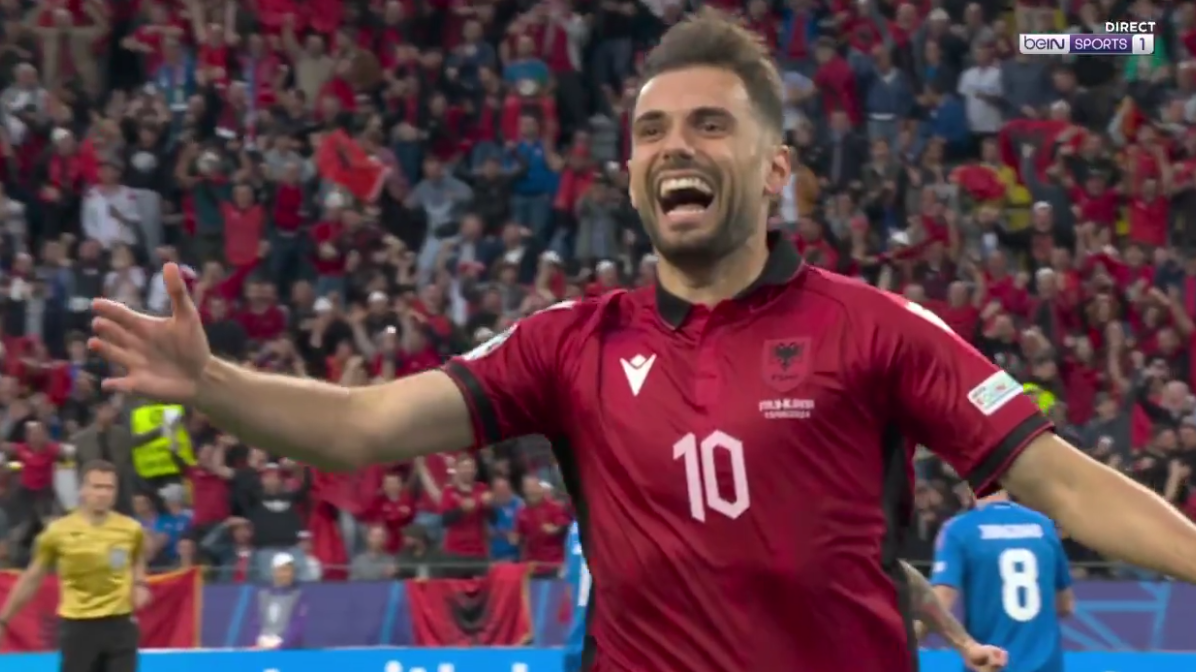 Même le buteur, Nedim Bajrami, n’y croyait pas au moment de devenir le buteur le plus rapide de l’histoire de l’Euro.