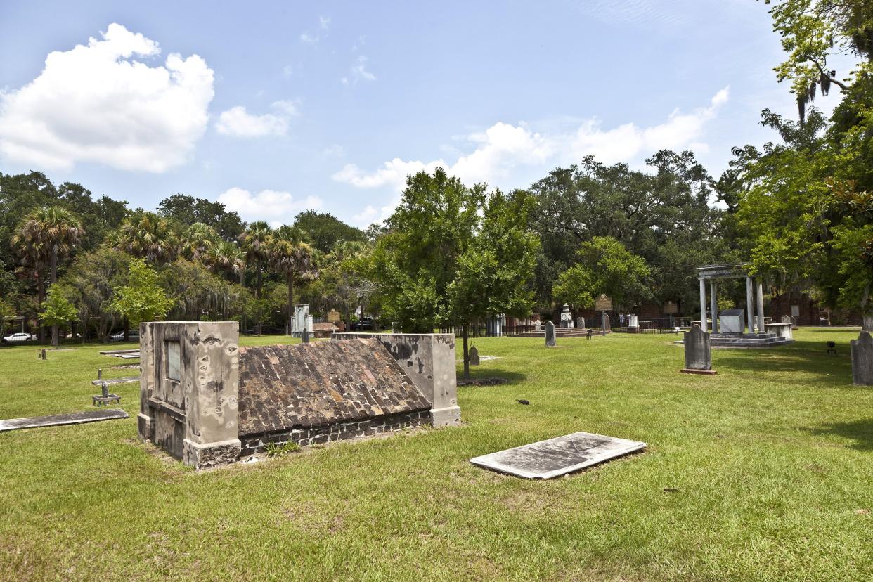 Colonial Park Cemetery, Georgia