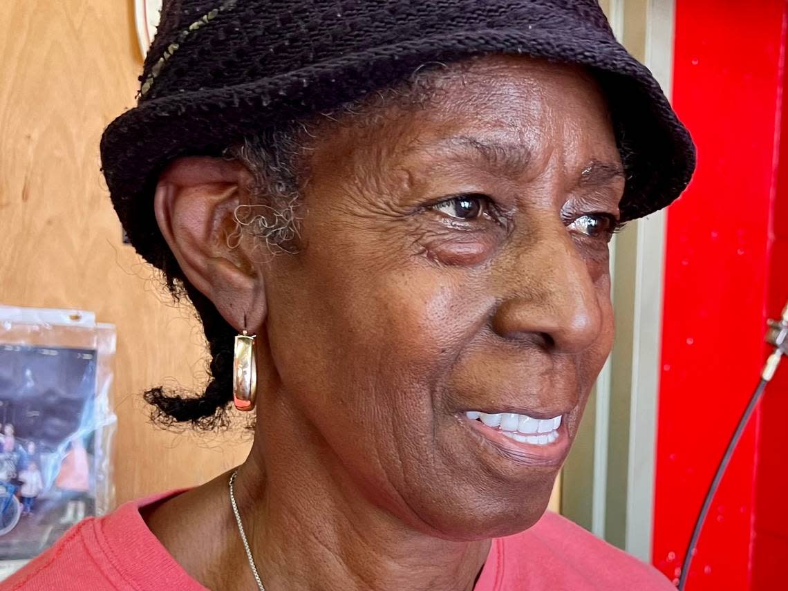 Ernestine “MaMa E” Edmond of MaMa E’s Bar-B-Que & Home Cooking, Aug. 2, 2023. Bud Kennedy/bud@star-telegram.com