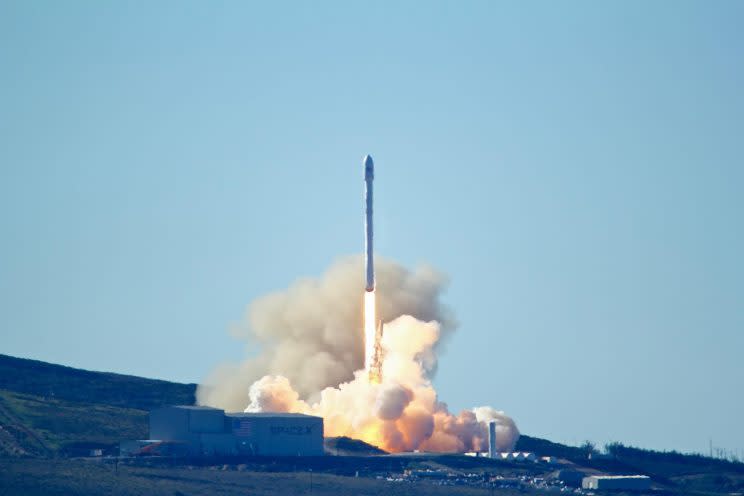 An actual rocket launch: The Space-X’s Falcon 9 rocket lifts off at Vandenberg Air Force Base, Calif., on Jan. 14, 2017. (Photo: AP Images)