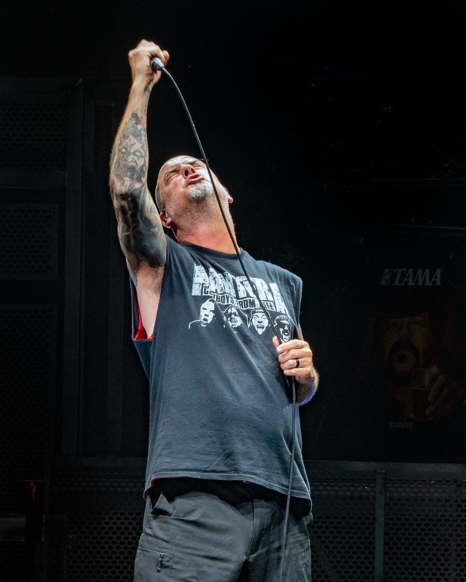 Phil Anselmo on opening night of the Pantera tour at The Pavilion at Star Lake.