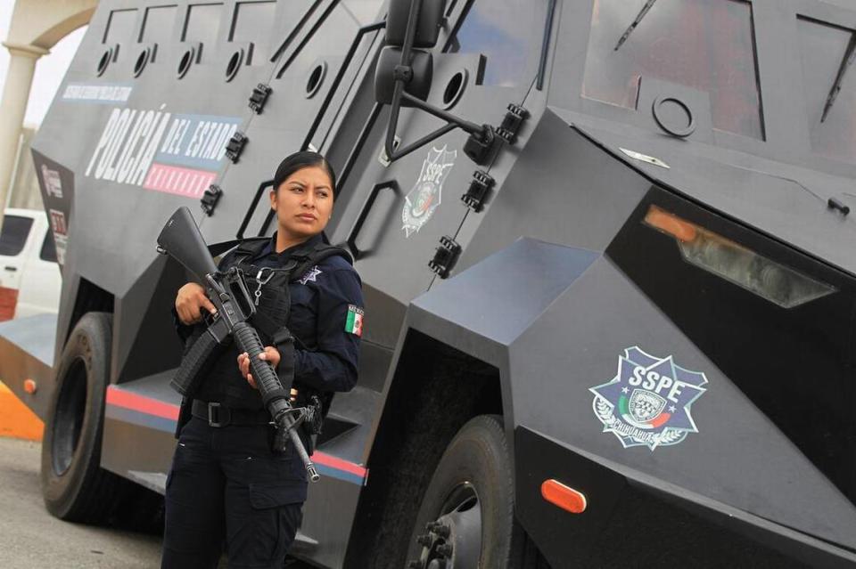 Liliana Moreno Holguín, policía mexicana originaria del pueblo rarámuri, posa durante una entrevista en Ciudad Juárez.