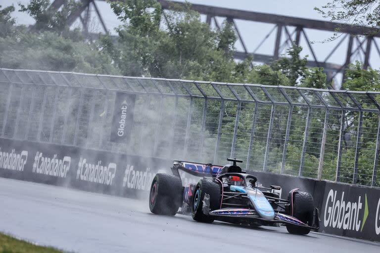 Esteban Ocon transita el circuito de Montreal, en Canadá; el francés desandará desde el fin de semana sus últimos once grandes premios con Alpine, escudería a la que se unió en 2020