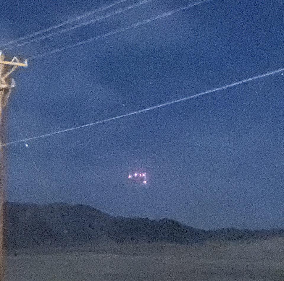 UFO/UAP snapped in skies over Nevada
