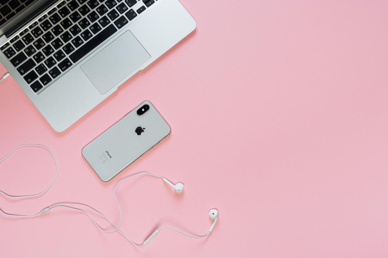 Not into AirPods? Turns out, you can get <a href="https://amzn.to/3nSR4vD" target="_blank" rel="noopener noreferrer">Apple EarPods</a> for under $20 this Black Friday.  (Photo: Oksana_Bondar via Getty Images)