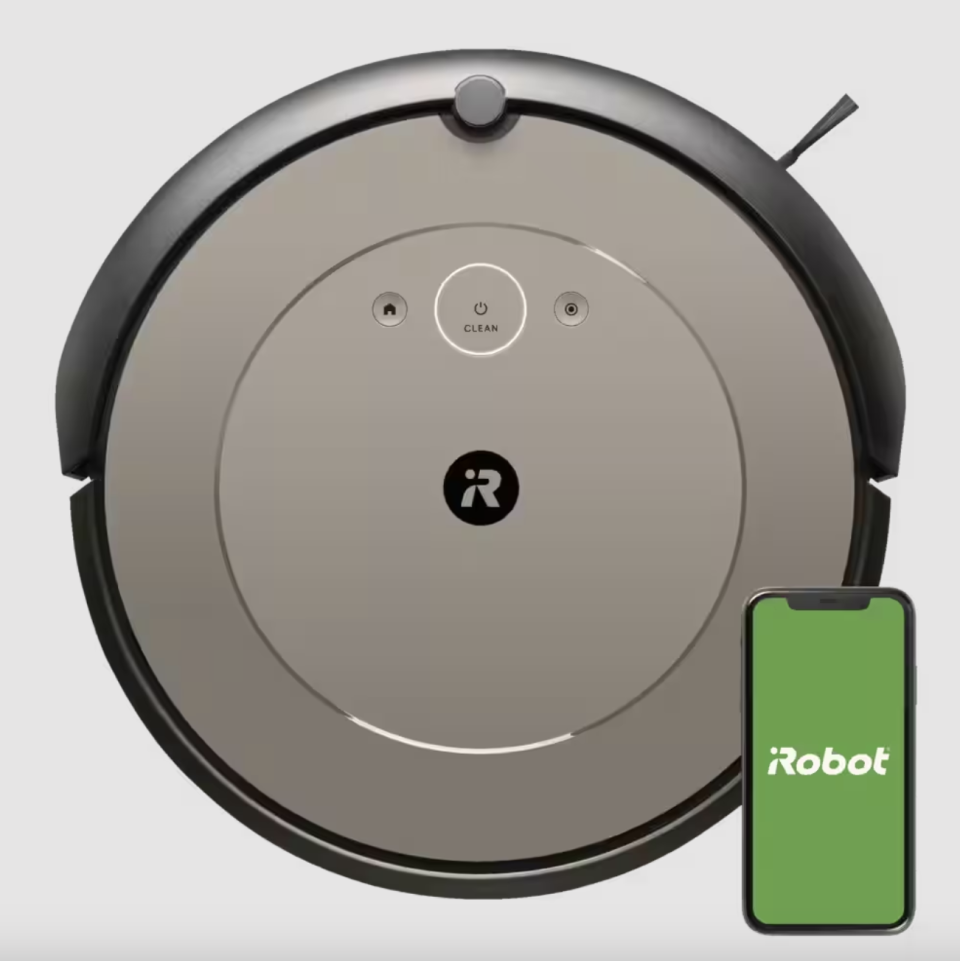 iRobot Roomba i1 Robot Vacuum (Photo via Canadian Tire)