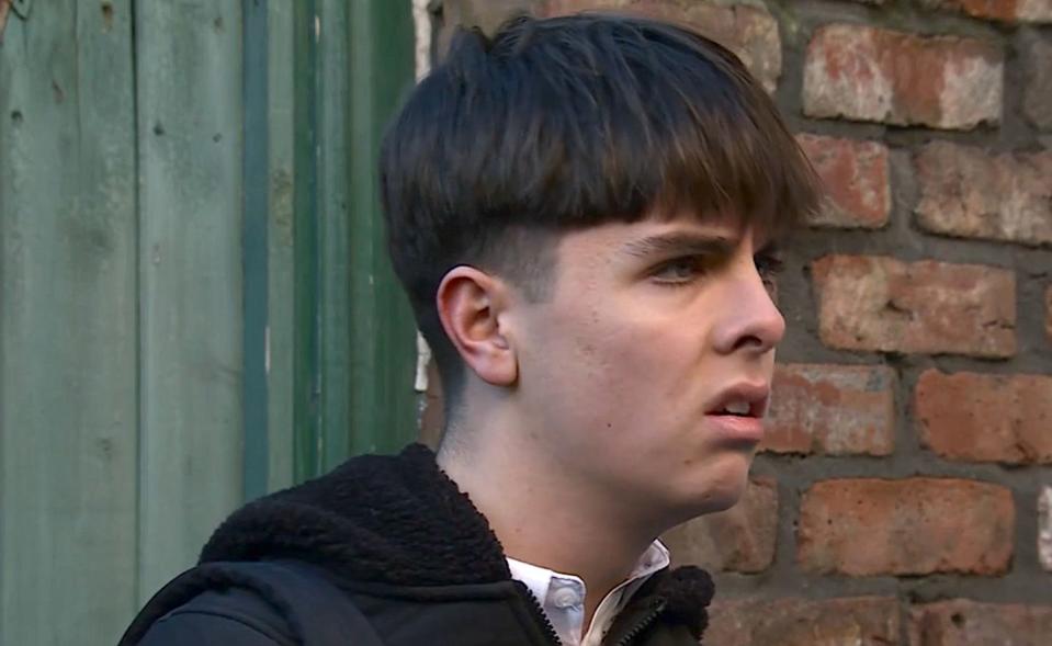 lucas toolan as mason in coronation street