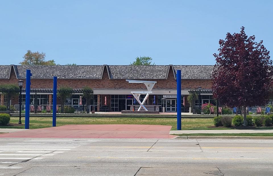 St. Clair Riverview Plaza, 201 N. Riverside Ave., on Wednesday, May 17, 2023.