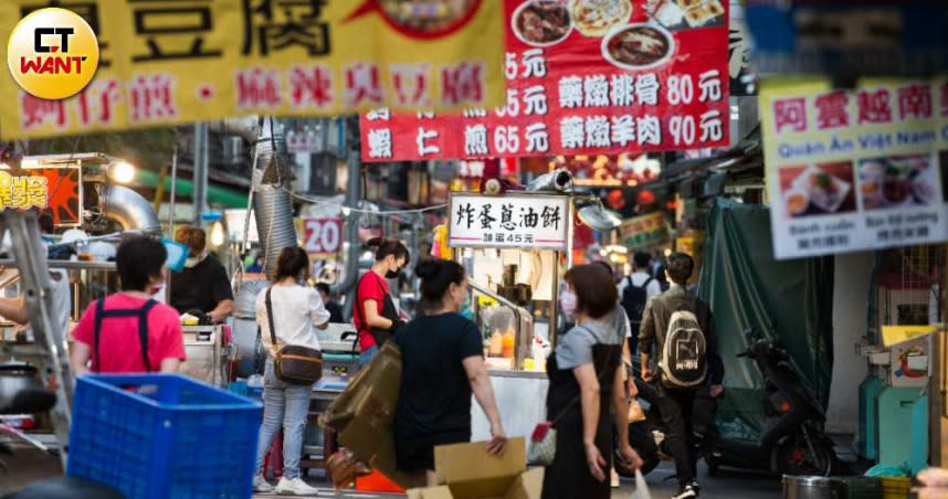 饒河夜市6月30日營業情況。（圖／黃威彬攝）