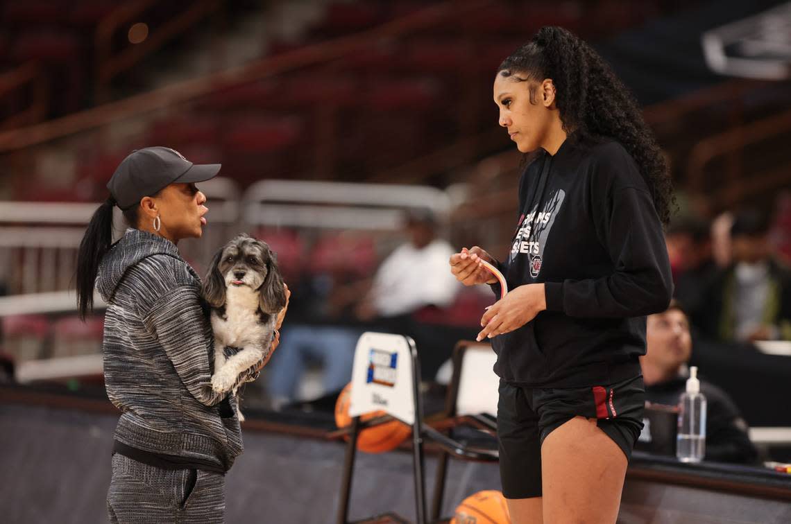 No April Fools’ joke Dawn Staley speaks on Kamilla Cardoso’s WNBA decision