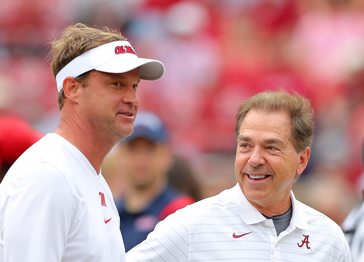 Lane Kiffin says ‘let’s go beat the state of Alabama today, go Vols’