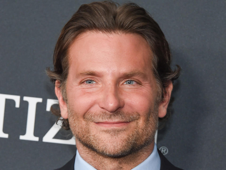 Bradley Cooper wird bald für Netflix hinter der Kamera stehen (Bild: Shutterstock.com / DFree)