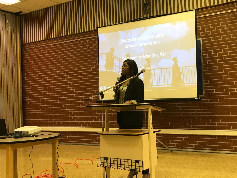 South Bend school district assistant superintendent Kareemah Fowler addresses members of the public during a meeting about the district's master facilities plan at the Brown Community Learning Center on Saturday, March 19, 2022.