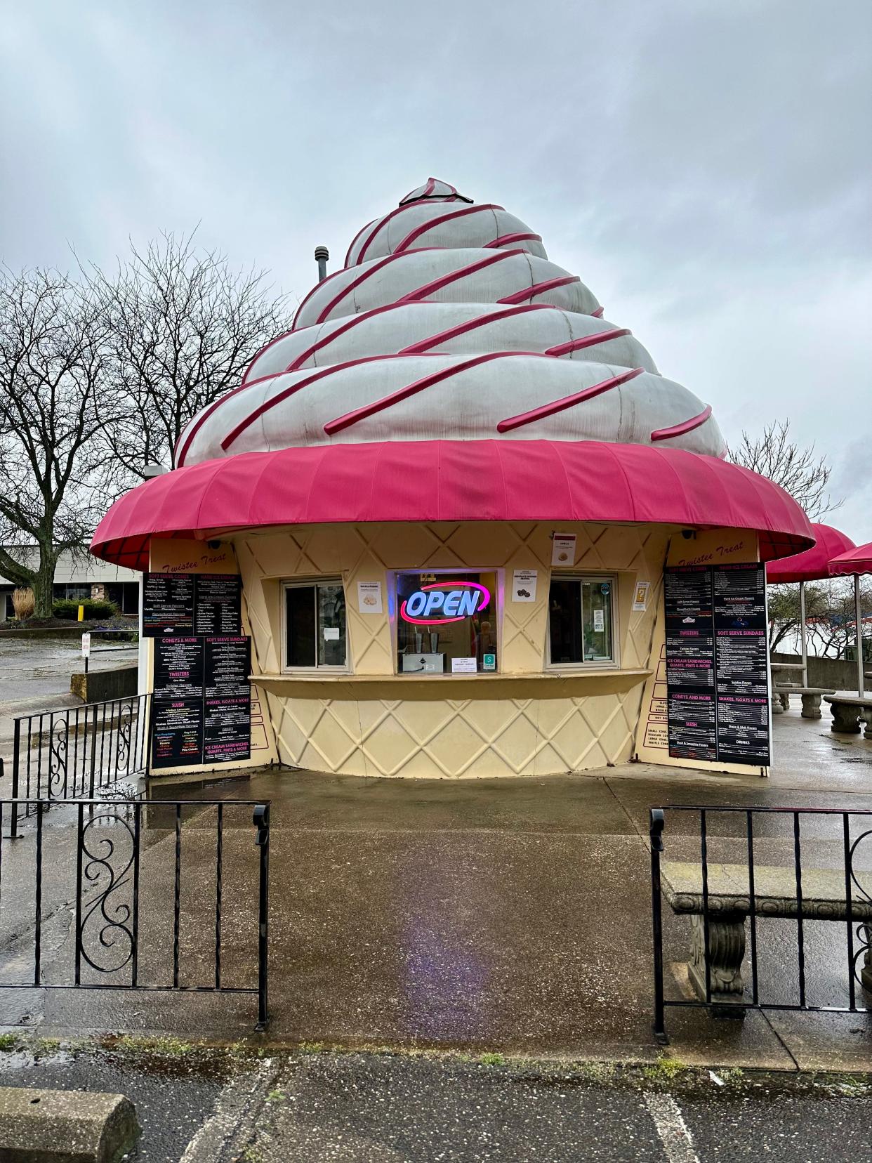 There's no mistaking what's served at Twistee Treats West in Massillon.