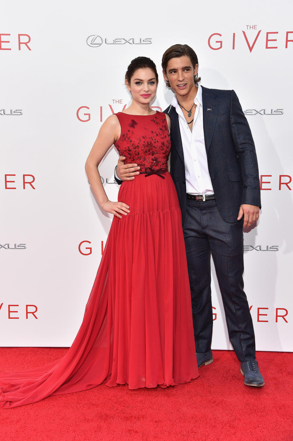 Odeya Rush and Brenton Thwaites