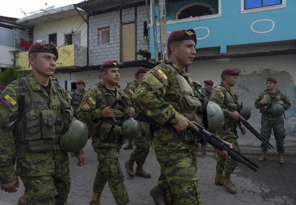 Detenciones en el primer día de estado de excepción focalizado en Ecuador