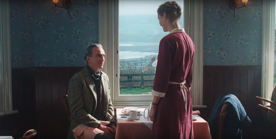 Daniel Day-Lewis and Vicky Krieps in <em>Phantom Thread</em>. (Photo: Focus Features/Courtesy Everett Collection)