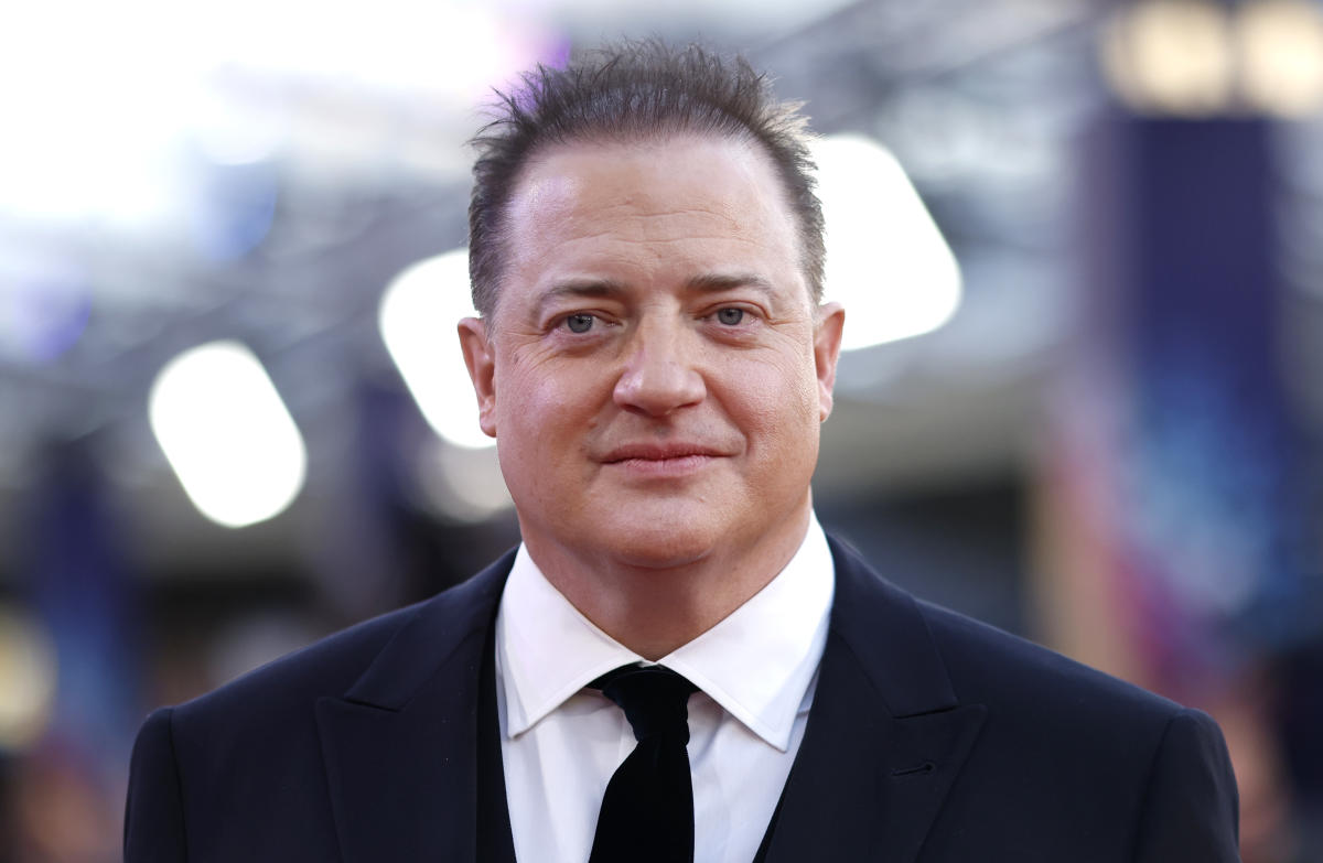 Brendan Fraser Won’t Attend the 2023 Golden Globes ‘My Mother Didn’t