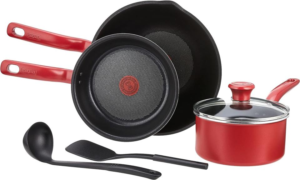 Tefal So Chef 6pcs Set G135S6,Black/Red (Photo: Amazon)