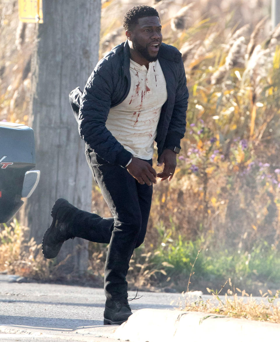 <p>Kevin Hart is seen in action filming his new movie <em>The Man</em> <em>From Toronto</em> on Tuesday in Toronto, Canada.</p>