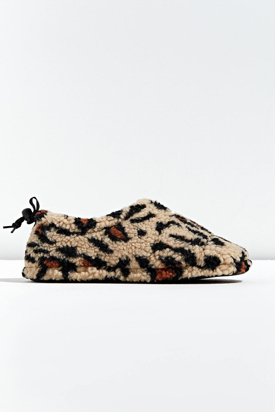 9) Printed Sherpa Slipper