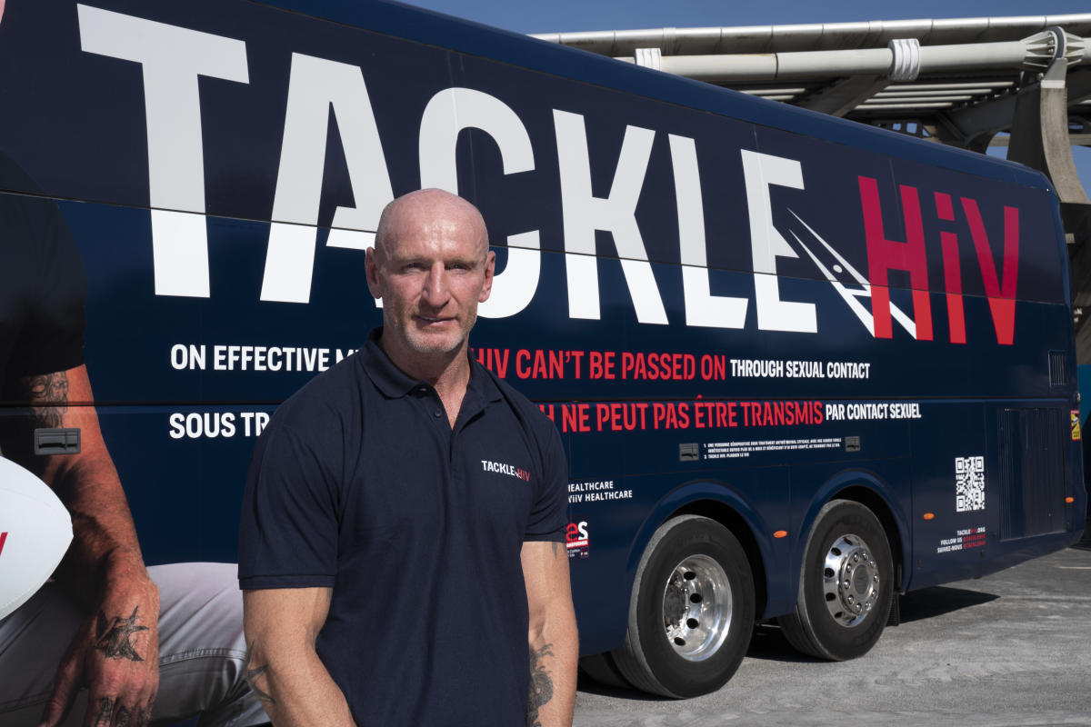 Gareth Thomas embrasse le côté vulnérable en introduisant la campagne Tackle HIV en France