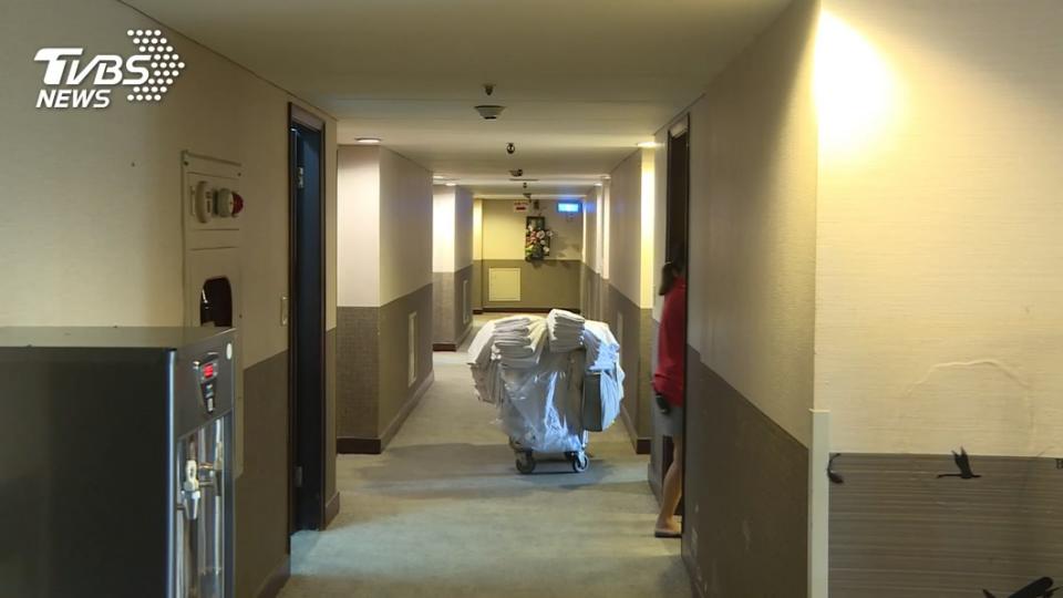 高雄三星旅店遭踢爆讓居檢者與一般房客混住。（圖／TVBS資料畫面）