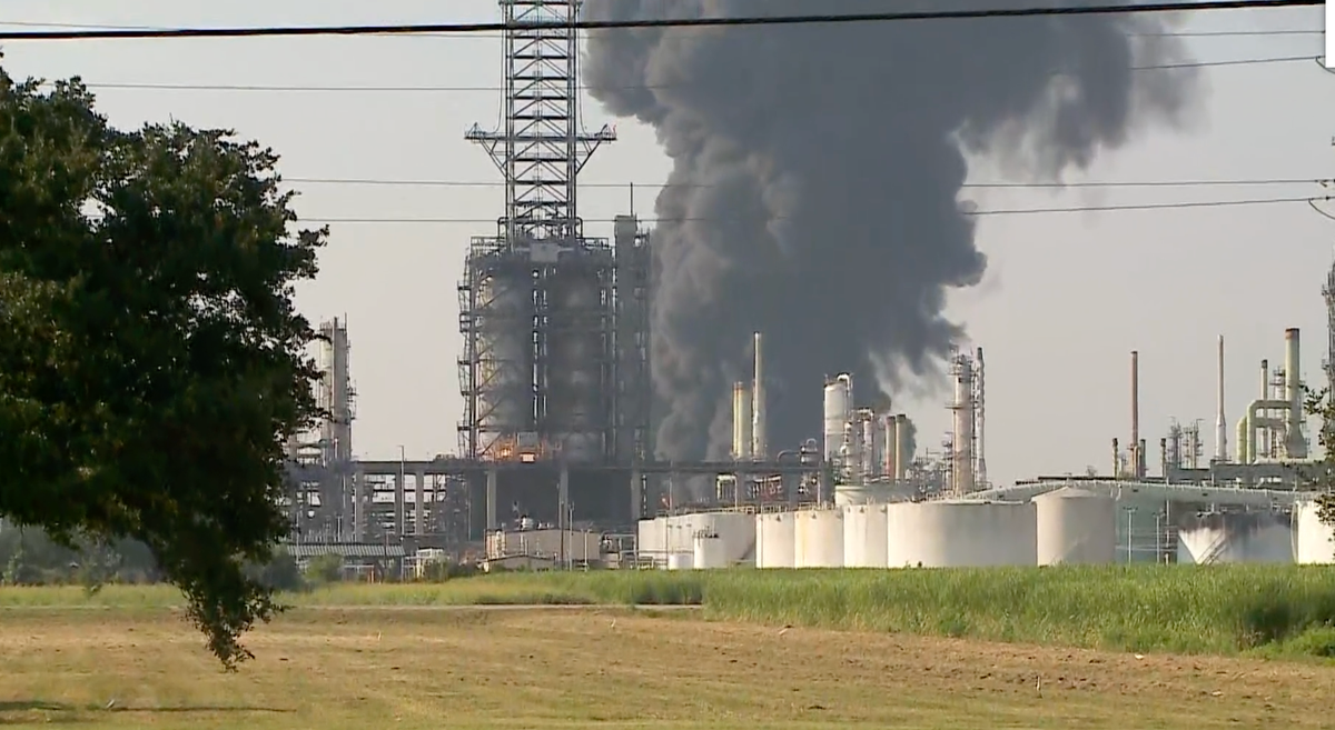 Smoke rises from a blaze at a Marathon refinery in Louisiana  (WWLTV)