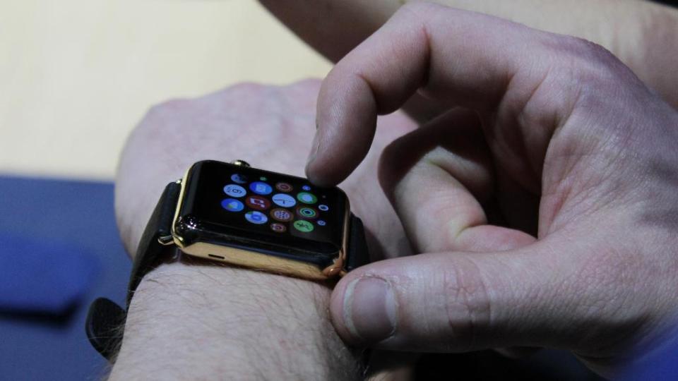 A user tries out the new Apple Watch Sport. (PA)