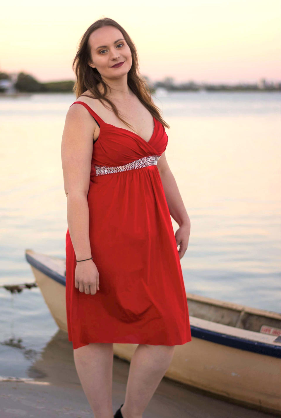 Student Elise Dunstan managed to lose an incredible 59kg and drop six dress sizes in just ten months – all naturally. Photo: Caters