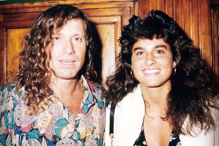 Sabatini junto con una persona que estima mucho, como Guillermo Vilas, con un "look noventoso"