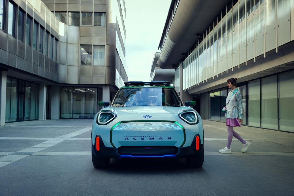 Mini Concept Aceman electric SUV.