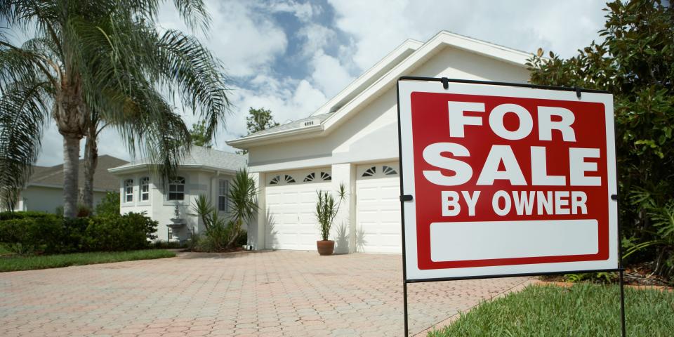 A Floridian home for sale.