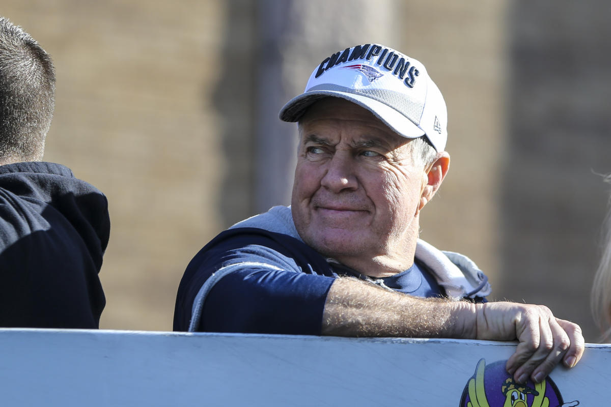 Bill Belichick tritt „The Pat McAfee Show“ als NFL-Draft-Analyst 2024 bei