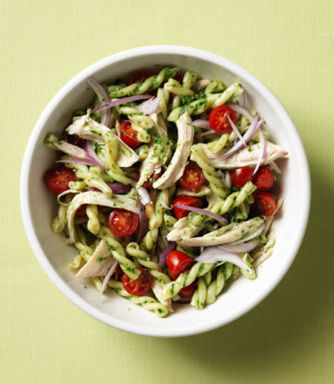 Pasta with Chicken, Vegetables, and Spinach Pesto