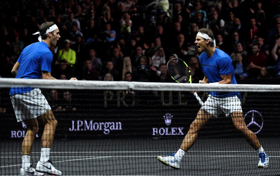 Federer et Nadal du même côté du filet, une image rare