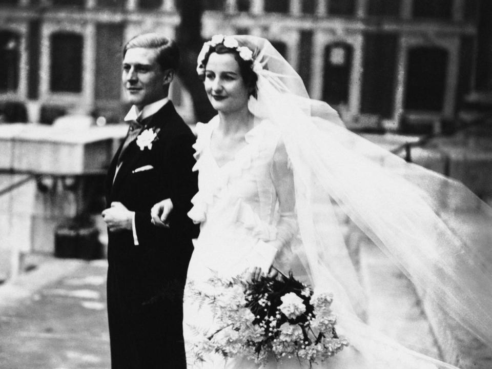 Nancy Mitford and Peter Rodd, after their Wedding in 1933 (Getty Images)