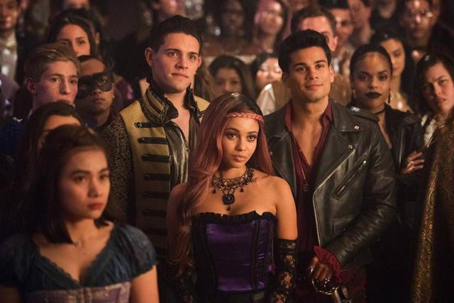 The Secret History Of RIVERDALE Season 4 - Nerdist