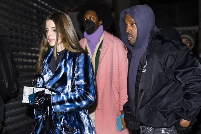 NEW YORK, NEW YORK - JANUARY 04: Julia Fox (L) and Kanye West are seen in Greenwich Village on January 04, 2022 in New York City. (Photo by Gotham/GC Images)