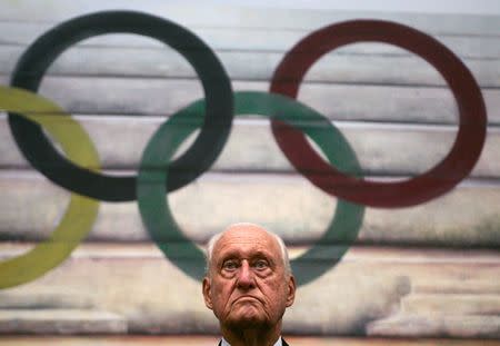 Former president of the FIFA Joao Havelange of Brazil attends a ceremony after receiving a medal from the Paraguayan Olympic Committee in Luque January 28, 2009. REUTERS/Jorge Adorno/File photo