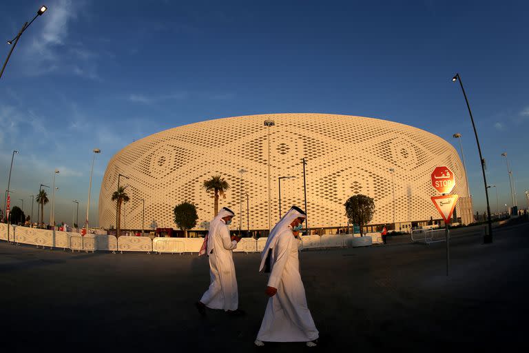 DOHA, QATAR - 06 DECEMBER: General view of spectators outside the Al Thumama Stadium at sunset during the FIFA Arab Cup Qatar on December 06, 2021 in Doha, Qatar. (Photo by MB Media/Getty Images)