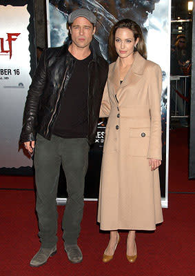 Brad Pitt and Angelina Jolie at the Westwood premiere of Paramount Pictures' Beowulf