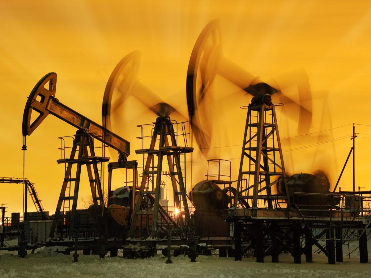 Laut EIA wird die US-Rohölproduktion bis 2025 neue Rekorde erreichen, was dazu beitragen wird, die Ölpreise zu senken