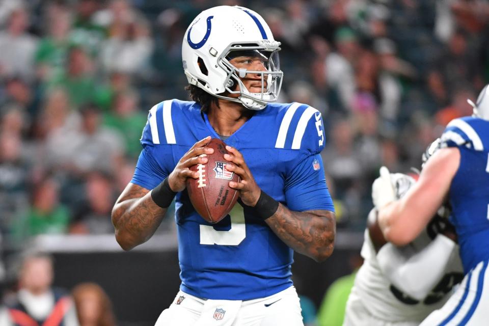 Aug 24, 2023; Philadelphia, Pennsylvania, USA; Indianapolis Colts quarterback Anthony Richardson (5) looks for a receiver against the Philadelphia Eagles during the first quarter at Lincoln Financial Field. Mandatory Credit: Eric Hartline-USA TODAY Sports