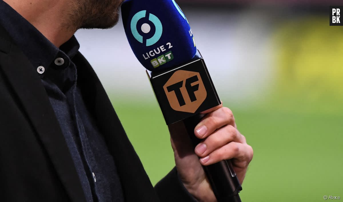 "Vous êtes la honte du foot" : malgré le terrible deuil qui frappe le SM Caen, le club du FC Sochaux-Montbéliard refuse de reporter le match, les supporters en colère - Abaca