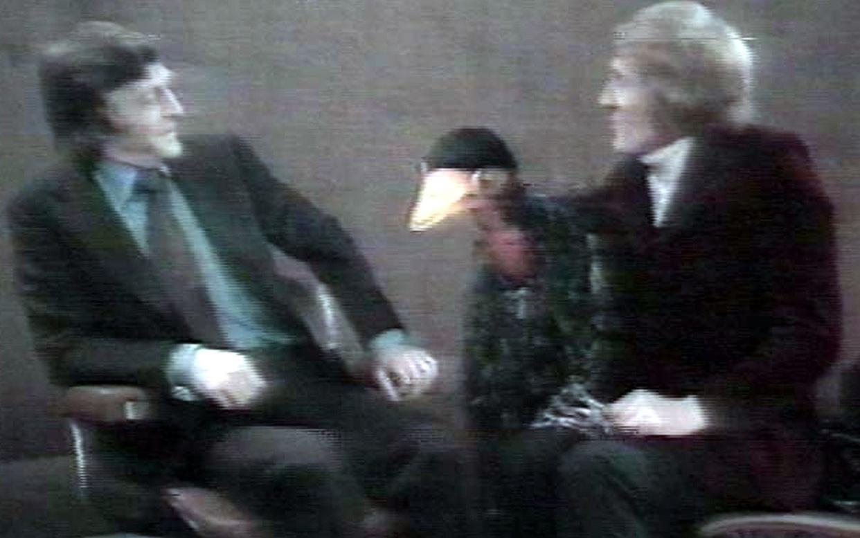 Michael Parkinson versus Rod Hull and Emu