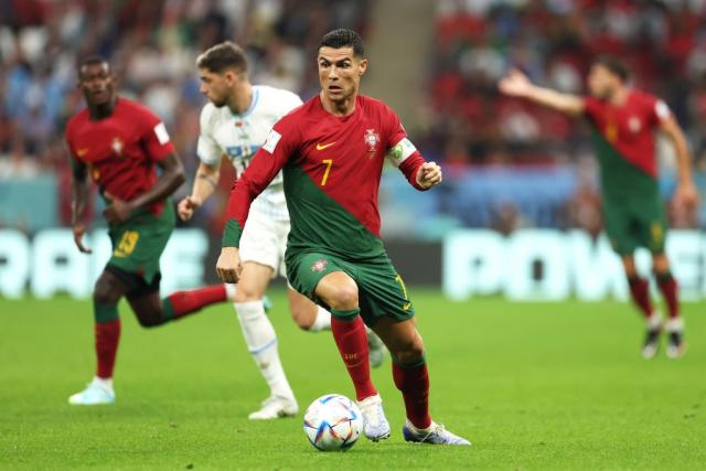 Uruguay vs. Portugal results: Final score 2-1, Edinson Cavani knocks out  Cristiano Ronaldo and co. 